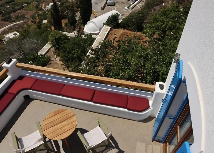 Guest house Theoreion 4*