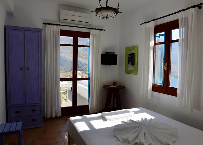 Theoreion 4* Tholaria