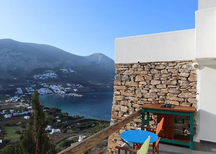 Guest house Theoreion Tholaria