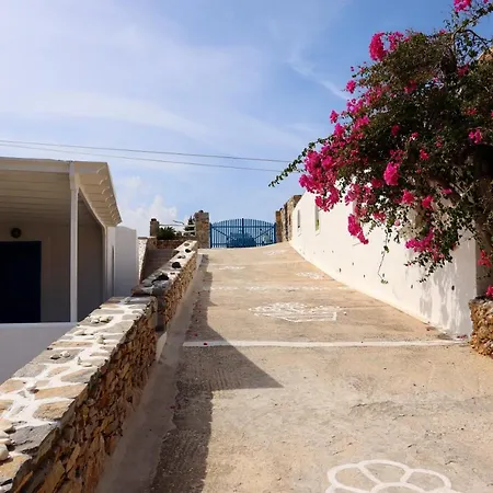 Theoreion 4* Tholária